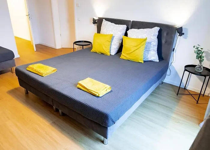 Four Bedroom In Urban Location