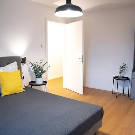 Four Bedroom In Urban Location Hamburg Exterior foto