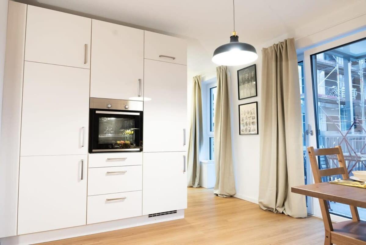 Appartamento Four Bedroom In Urban Location